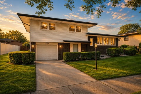 Photo of 2926 191st Street, Lansing, IL 60438 (MLS # 12721736)