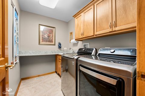 Tiny photo for 5915 Rosinweed Lane, Naperville, IL 60564 (MLS # 12623857)