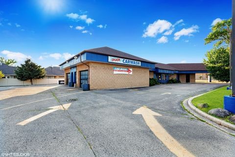 250 N Merchants Drive Oswego IL 60543