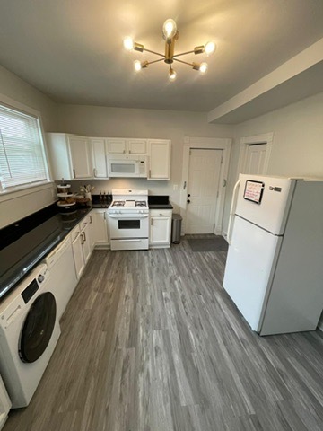 3625 W Shakespeare Avenue 2