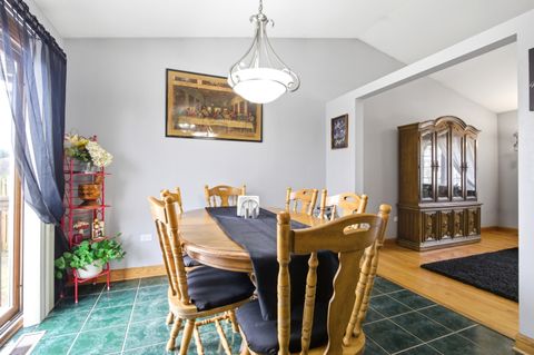 Tiny photo for 149 Beaver Creek Drive, Bolingbrook, IL 60490 (MLS # 12602600)