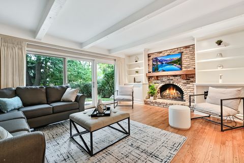 Tiny photo for 118 N Grant Street, Hinsdale, IL 60521 (MLS # 12495350)