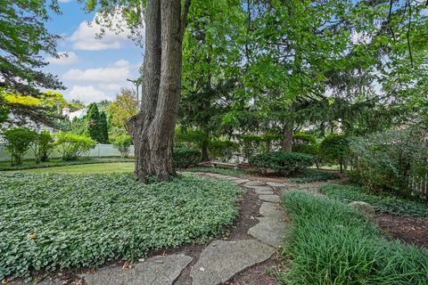 Tiny photo for 118 N Grant Street, Hinsdale, IL 60521 (MLS # 12495350)