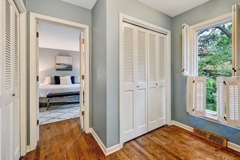 Tiny photo for 118 N Grant Street, Hinsdale, IL 60521 (MLS # 12495350)