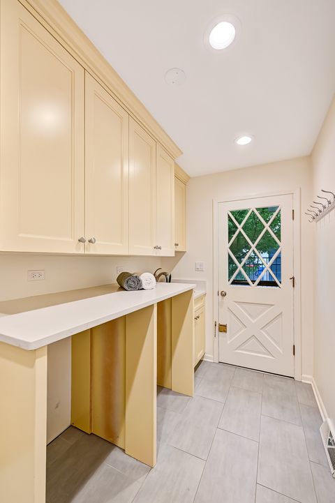 Tiny photo for 118 N Grant Street, Hinsdale, IL 60521 (MLS # 12495350)