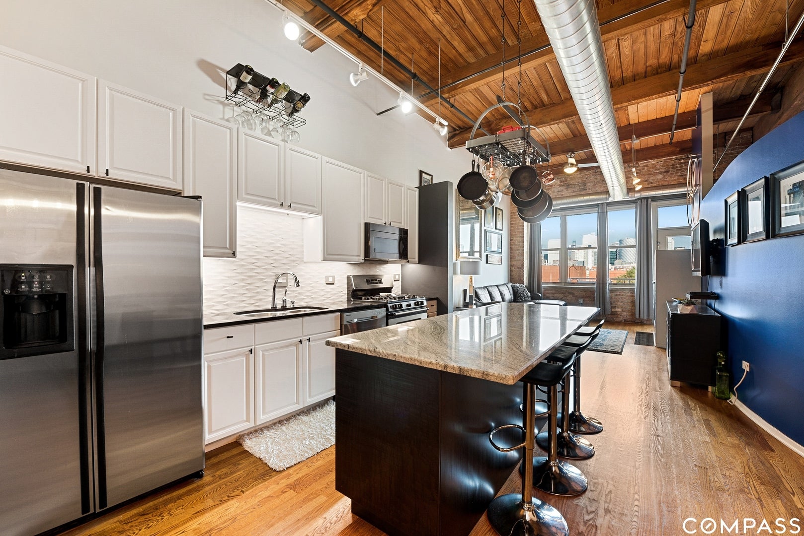 1500 W Monroe Street 623