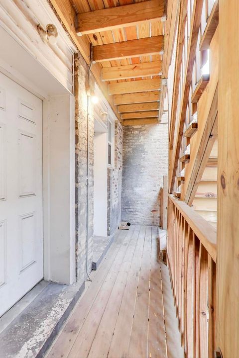 Tiny photo for 6421 N GREENVIEW Avenue #2W, Chicago, IL 60626 (MLS # 12516354)