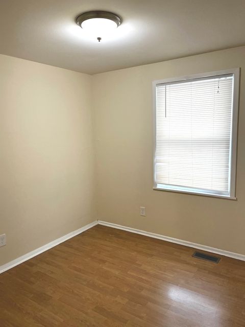 Tiny photo for 335 E Mulberry Drive, Glenwood, IL 60425 (MLS # 12675900)