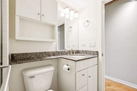 Tiny photo for 3201 N Ravenswood Avenue #301, Chicago, IL 60657 (MLS # 12479580)