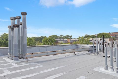 Tiny photo for 3201 N Ravenswood Avenue #301, Chicago, IL 60657 (MLS # 12479580)