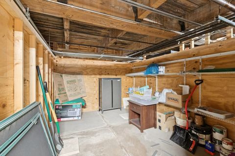 Tiny photo for 3201 N Ravenswood Avenue #301, Chicago, IL 60657 (MLS # 12479580)
