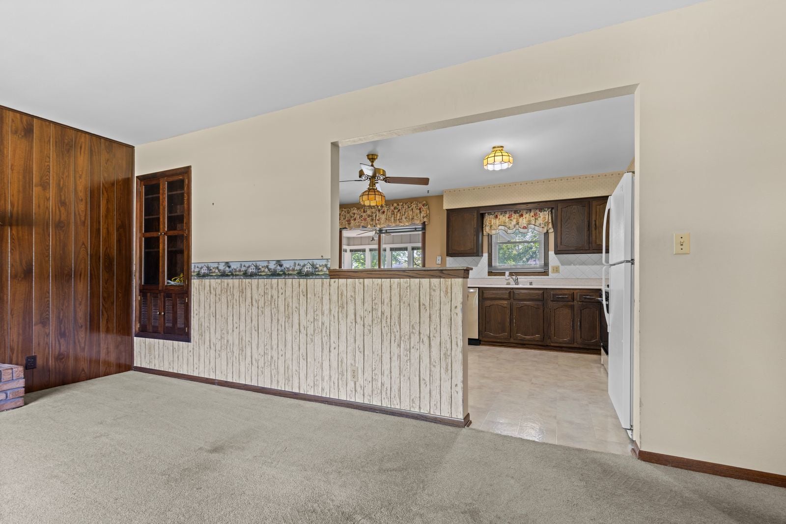 601 Windfield Lane