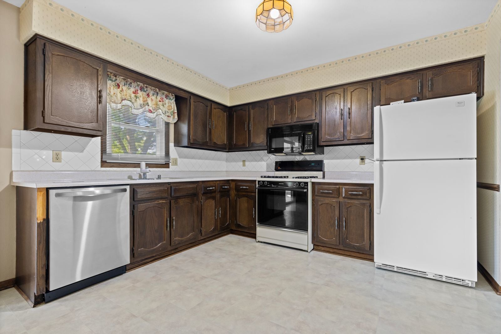 601 Windfield Lane