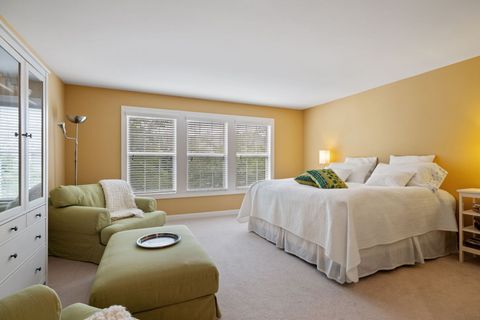 Tiny photo for 805 Stone Canyon Circle, Inverness, IL 60010 (MLS # 12500142)