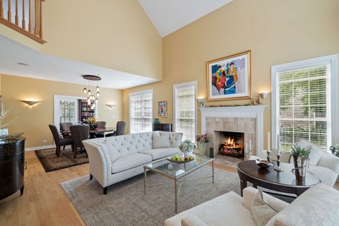 Tiny photo for 805 Stone Canyon Circle, Inverness, IL 60010 (MLS # 12500142)