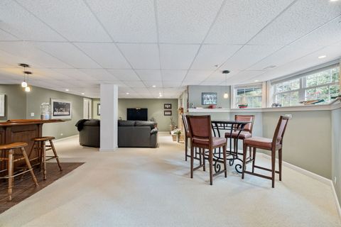 Tiny photo for 805 Stone Canyon Circle, Inverness, IL 60010 (MLS # 12500142)