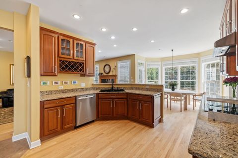 Tiny photo for 805 Stone Canyon Circle, Inverness, IL 60010 (MLS # 12500142)