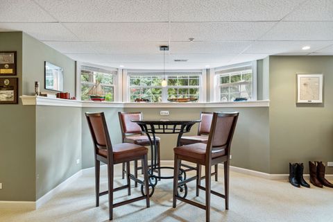 Tiny photo for 805 Stone Canyon Circle, Inverness, IL 60010 (MLS # 12500142)