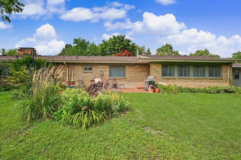 Tiny photo for 809 W Delaware Avenue, Urbana, IL 61801 (MLS # 12674522)