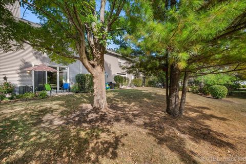 Tiny photo for 372 Mill Street #372, Batavia, IL 60510 (MLS # 12482576)