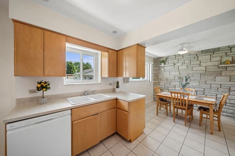 Tiny photo for 1017 S Norbury Avenue, Lombard, IL 60148 (MLS # 12723865)
