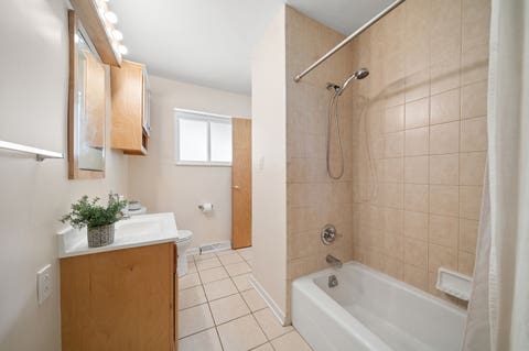Tiny photo for 1017 S Norbury Avenue, Lombard, IL 60148 (MLS # 12723865)