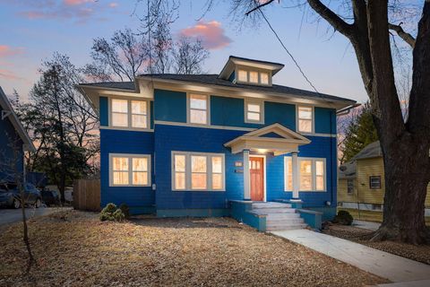 Photo of 371 North Street, Elgin, IL 60120 (MLS # 12581669)