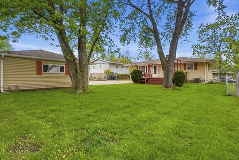 Tiny photo for 18833 Park Avenue, Lansing, IL 60438 (MLS # 12718639)