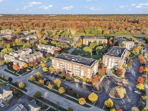 Tiny photo for 511 Prestwick Lane #302, Wheeling, IL 60090 (MLS # 12507893)