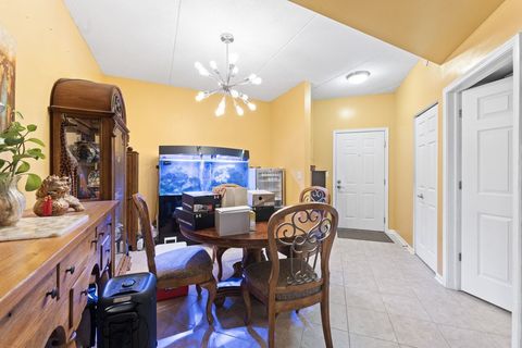 Tiny photo for 511 Prestwick Lane #302, Wheeling, IL 60090 (MLS # 12507893)