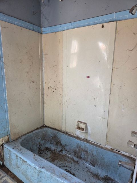 Tiny photo for 10511 S yates Avenue, Chicago, IL 60617 (MLS # 12417214)