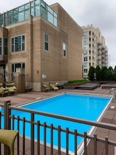 33 W Ontario Street 20F