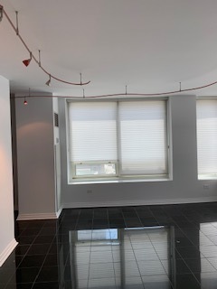 33 W Ontario Street 20F