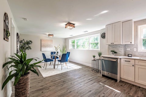 Tiny photo for 16039 Marion Drive, South Holland, IL 60473 (MLS # 12728900)