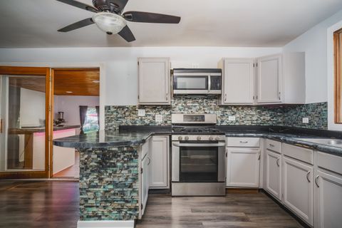 Tiny photo for 37902 N West Street, Spring Grove, IL 60081 (MLS # 12503685)