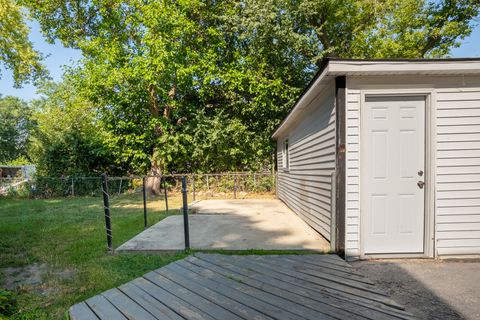 Tiny photo for 37902 N West Street, Spring Grove, IL 60081 (MLS # 12503685)