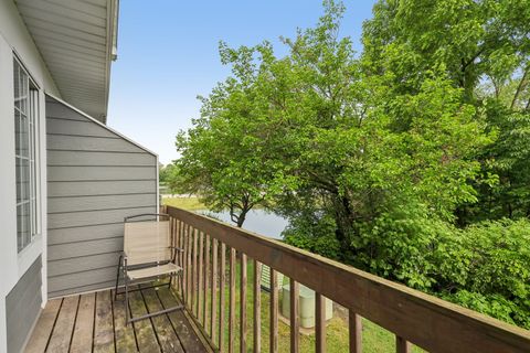Tiny photo for 856 W Saint Johns Place, Palatine, IL 60067 (MLS # 12698116)