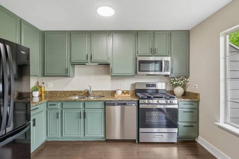 Tiny photo for 856 W Saint Johns Place, Palatine, IL 60067 (MLS # 12698116)