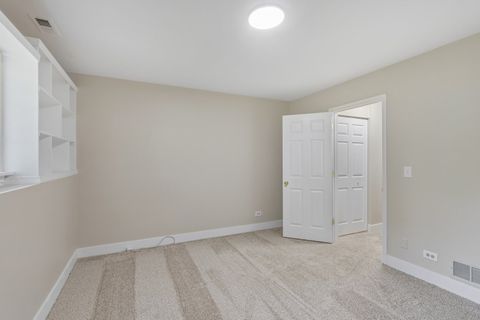 Tiny photo for 856 W Saint Johns Place, Palatine, IL 60067 (MLS # 12698116)