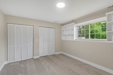 Tiny photo for 856 W Saint Johns Place, Palatine, IL 60067 (MLS # 12698116)