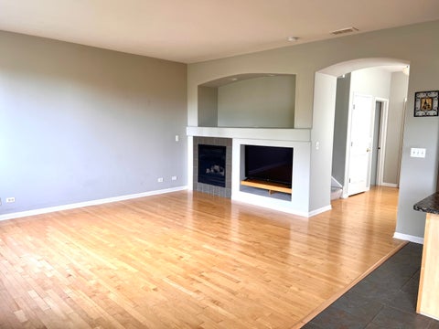 Tiny photo for 1510 W Remington Lane #1510, Round Lake, IL 60073 (MLS # 12762110)