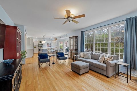 Tiny photo for 3855 Glendenning Road, Downers Grove, IL 60515 (MLS # 12509423)