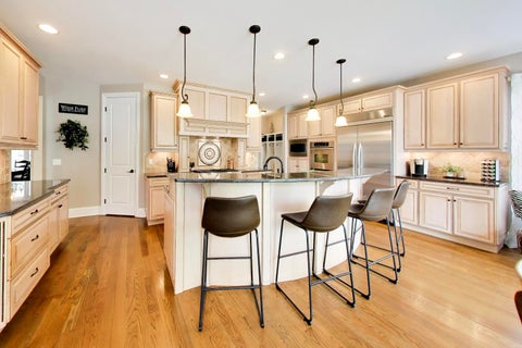 Tiny photo for 1301 N Chicago Avenue, Arlington Heights, IL 60004 (MLS # 12733679)