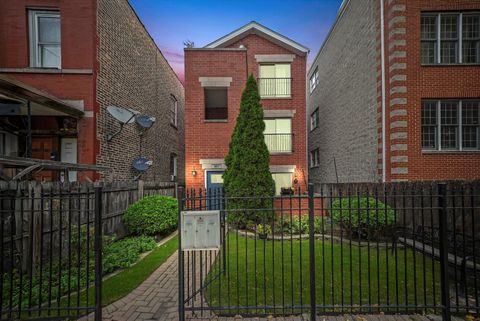 Tiny photo for 941 N Fairfield Avenue #1, Chicago, IL 60622 (MLS # 12506654)