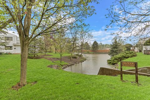 Tiny photo for 751 Dover Place #4C, Wheeling, IL 60090 (MLS # 12626017)