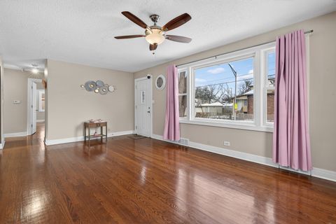 Tiny photo for 700 22nd Avenue, Bellwood, IL 60104 (MLS # 12591795)