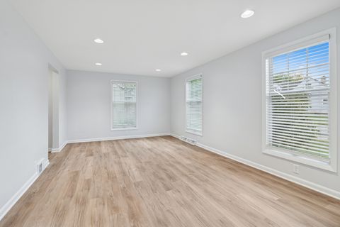 Tiny photo for 1613 Jones Street, Joliet, IL 60435 (MLS # 12499442)