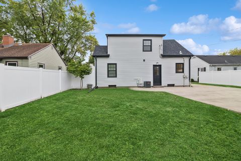 Tiny photo for 1613 Jones Street, Joliet, IL 60435 (MLS # 12499442)