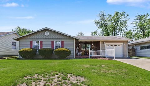 Tiny photo for 621 Broadmeadow Road, Rantoul, IL 61866 (MLS # 12626995)