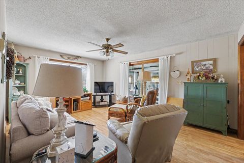 Tiny photo for 621 Broadmeadow Road, Rantoul, IL 61866 (MLS # 12626995)